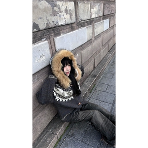重磅北极绒座山雕大毛毛领毛衣外套冬美式复古休闲慵懒风针织开衫图片