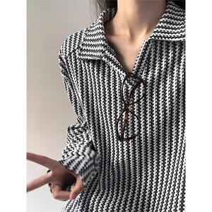 鱼骨纹polo衫卫衣男高级感黑白条纹长袖t恤美式内搭打底衫AWY31,黑大衣搭配什么内衬图片