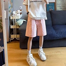 粉红色
