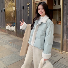蓝色羊羔毛拼接羽绒服女短款2025冬季新款今年流行小个子保暖外套，女装羽绒服，2C090
