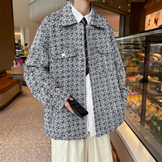 灰色