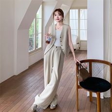 休闲卡其色西装马甲阔腿裤女夏2025新款大方得体穿搭，女装休闲裤，2C283