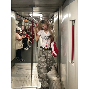 NECOYEP美式复古灰迷彩工装裤男女宽松显瘦多口袋百搭阔腿休闲裤图片