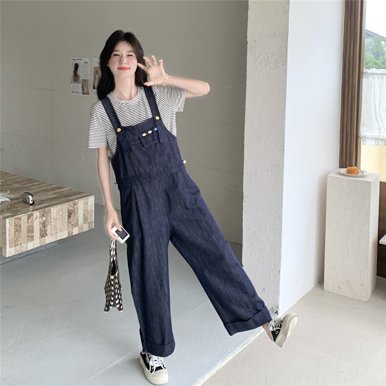 盐甜系穿搭时尚牛仔背带裤套装女夏新款学院风减龄条纹t恤两件套图片