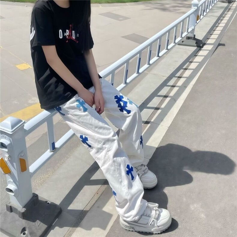 重工十字架刺绣高腰直筒牛仔裤新款设计感宽松拖地阔腿长裤NZ2134，男装牛仔裤，星座208-5