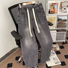 黑灰色