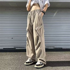卡其色