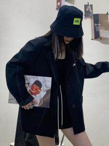 轮廓西装外套，女装西装，Queena PHoebe