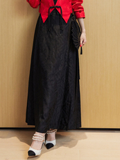 现货2025新中式时尚设计感高腰提花日常百搭马面裙，女装半身裙，卡杰菲