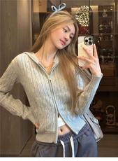秋季连帽灰色双拉链麻花开衫时尚百搭，女装针织衫/毛衣，兰叶羊绒