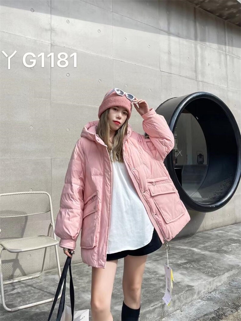 羽绒服亮色系，女装羽绒服，秀水丽人