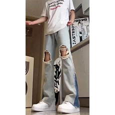 浅蓝色