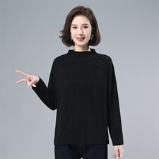 2021年冬季圆领纯色宽松长袖拼接文艺宽松打底，女装卫衣/绒衫，叶笙衣