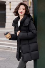 保暖中长款羽绒服女2025冬季时尚休闲加厚连帽白鸭绒外套潮，女装羽绒服，冬木谷雨