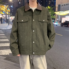 军绿色