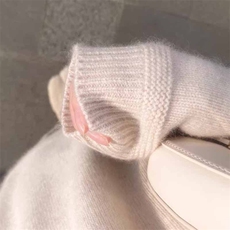 秋冬新款圆领针织套头花边时尚百搭，女装羊绒衫，鹿一羊绒