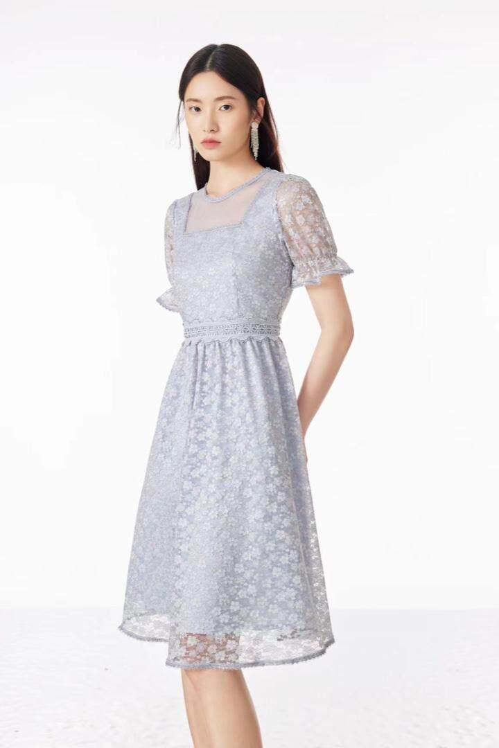 现货夏季气质女人味连衣裙，女装连衣裙，牛牛原创