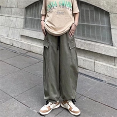 军绿色