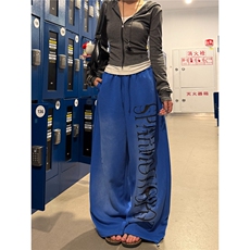 蓝色