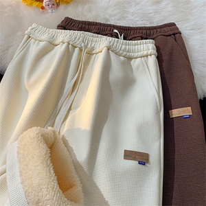 DD2195-TP40控价58 华夫格加绒裤子冬季加厚男保暖贴标休闲长裤图片