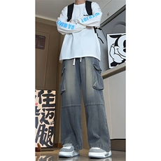 蓝色