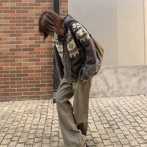 重磅秋冬北极绒开衫毛衣美式复古休闲慵懒风牛角扣针织衫连帽外套图片