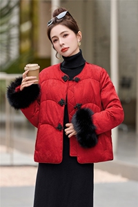 现货，现货，2025年冬季短款中式真狐狸毛新款羽绒服图片