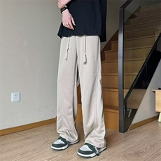 卡其色