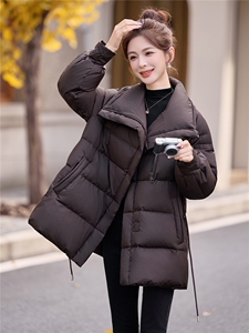 现货，2025新款羽绒服女冬季中长款面包服时尚宽松加厚外套潮图片