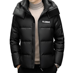 主推大货冬季鹅绒羽绒服外套男新款脱帽时尚潮流黑金面包服羽绒服图片