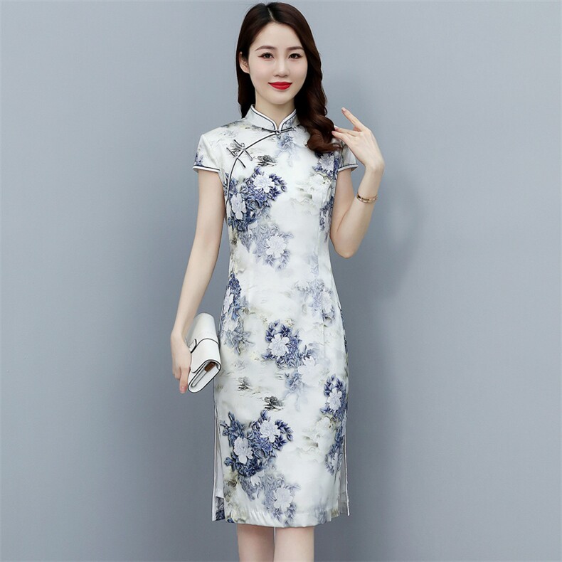 2022春夏季新款专柜品质真丝高奢时尚修身中长款婚礼旗袍连衣裙,女装汉服/婚纱/旗袍/礼服,媚琳依坊