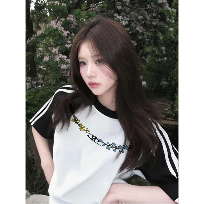 抖音得物品质二开240克宽松纯棉美式潮牌插肩三杠织带短袖T恤图片