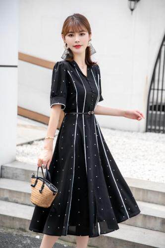 （现货）连衣裙，女装连衣裙，伊娜蕾尔