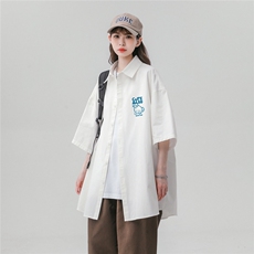 白色