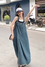 港风ins超火连衣裙女2025夏日新款酷飒拽姐不规则小众牛仔背带裙，女装连衣裙，2C201
