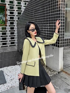 娃娃领木耳边小外套热卖中……图片