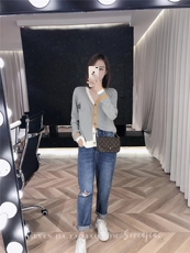 2025年秋季常规款单件长袖落肩袖V领川久重磅新款，女装针织衫/毛衣，鄂贝斯羊绒