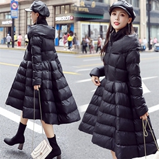 2022年冬季长袖中长款修身拉链纯色棉衣/棉服时尚显瘦修身潮，女装棉衣/棉服，艾仟回(原伊仟回)