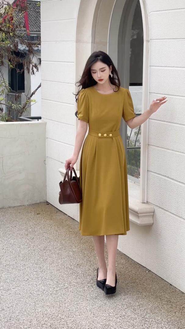 2023夏装连衣裙，女装连衣裙，贻思茗