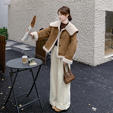 咖色羊羔毛宽松学院风皮毛一体外套韩系减龄棉服6086P195K288，女装棉衣/棉服，维壹