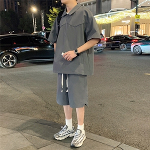 新款休闲短袖短裤套装图片