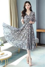 碎花雪纺连衣裙女中长款2025夏季新款韩版收腰显瘦气质小清新夏裙，女装连衣裙，星宇服饰