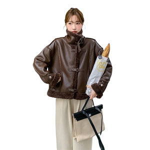 咖色皮衣短外套女2025年冬季新款加厚加绒羊羔毛美式皮毛一体上衣图片