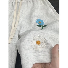白灰色