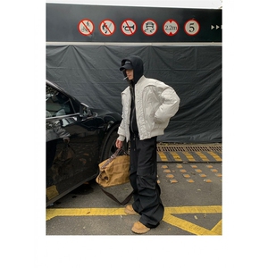冬季美式解构弧形设计感小众飞行员棉服机车夹克男加厚棒球服棉衣图片