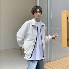 白色