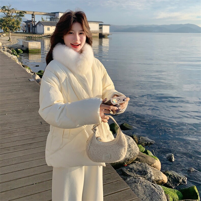 大货！！！主推狐狸毛90绒收腰羽绒服,女装羽绒服,维一诺