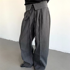 灰色