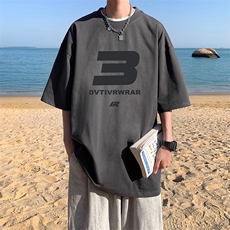 深灰色