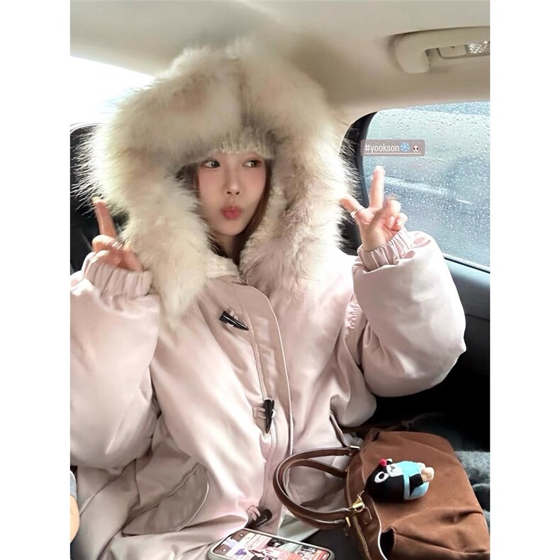 牛津面料原版版型连帽派克女冬季牛角扣大毛领棉服外套，女装棉衣/棉服，星座1210-1